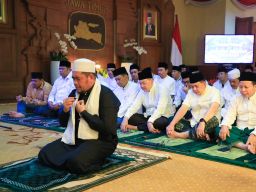 Qiyamul Lail dan Lomba Masak Bandeng, Cara Unik Pj. Gubernur Adhy Tingkatkan Keguyuban