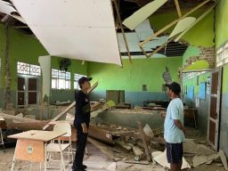 Aksi Tim BPBD Jatim di Pulau Bawean