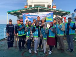 Hari Terakhir Pelayanan Kesehatan Bergerak di Pulau Raas