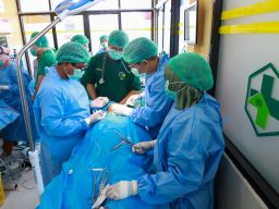 Pemprov Jatim Jamin Layanan Kesehatan Gratis Untuk Masyarakat Daerah Terpencil dan Terluar Kepulauan