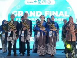 Achmad Faiz Afrizal dan Refa Reghina Fahira Juara I Putra dan Putri Duta GenRe Nganjuk 2024