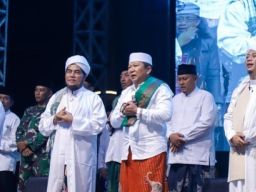 Manfaatkan Momentum Sholawat Bersama Opick untuk Tetap Dalam Syiar Agama Islam