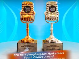 Raih Dua Penghargaan Marketeers Youth Choice Award 2024