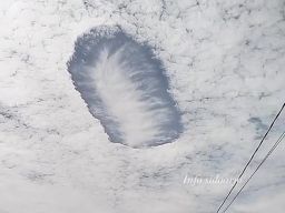 Heboh Fenomena Alam Awan Berlubang di Langit Jember