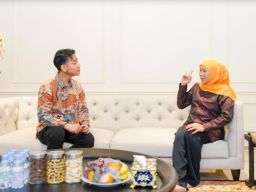 Gibran Rakabuming Raka Bertemu Khofifah Indar Parawansa di Surabaya, Bahas Sinergitas Menuju Indonesia Emas 2045