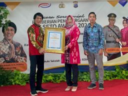 Bupati Gresik Raih Titel Bupati Sahabat Anak Dan Diapresiasi Atas Turunnya Angka Stunting