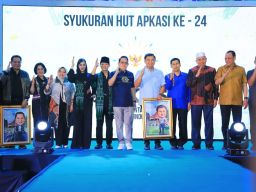 Pj. Gubernur Jatim Minta Kepala Daerah Wujudkan Suasana Kondusif di Pilkada Serentak 2024