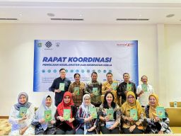 Bangun Budaya Keselamatan, Dewan K3 Provinsi Jatim Luncurkan Buku "Safety Unboxing"