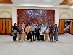 Didesak Relawan Nyalon Walikota Surabaya, AH Thony Masih Gamang, Singgung Cost Politics