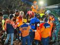 Longsor di Kesamben Blitar, BPBD Jatim Terjunkan Personel TRC dan Kirim Dukungan Logistik untuk Dapur Umum