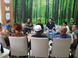 Mayjen TNI Anton Yuliantoro Kunjungi Disnaker Malang, Bangga dengan Capaian Yoyok Wardoyo