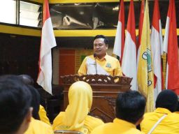 Fathoni: DPD Golkar se Jatim Dukung Bahlil Nahkodai Partai Golkar 
