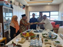 Formasi Baru, Fraksi PKS Surabaya Ramah Tamah dengan Rekan Jurnalis