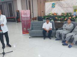 Erji Tes Kesehatan di RSUD Soewandie, Minta Doakan Lancar 
