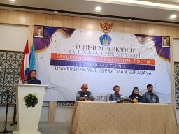 136 Mahasiswa Fisip Unipra Mengikuti Yudisium 