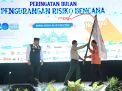 Terima Pataka dari BNPB, Jawa Timur Tuan Rumah Peringatan Bulan PRB Tahun 2025