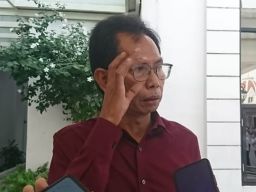 Ditunjuk Kembali Jadi Ketua DPRD Surabaya, Adi Jawab Diplomatis: Surat Rekom Belum Saya Pegang
