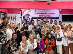 Reses di Kecamatan Tambaksari, Faris Disambati Pemerataan Pembangunan 