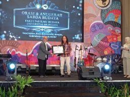 Komunitas Teater Api Indonesia Raih Penghargaan Anugerah Sabda Budaya 2024  