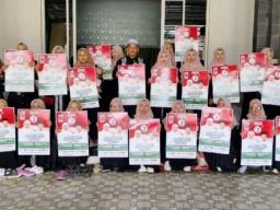 Komitmen Menangkan Khofifah - Emil, Brigade Bunda Kota Malang Blusukan ke Kampung 