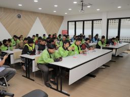 Prioritas Keselamatan: inDrive, Honda, dan Kepolisian Bandung Selenggarakan Safety Training