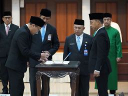 Mendukbangga Wihaji Lantik Prof Budi Setiyono Sebagai Sekretaris Kemendukbangga