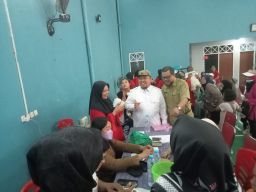 Johari Mustawan Dorong Kolaborasi Puskesmas untuk Optimalisasi Posyandu Keluarga Berbasis RW