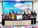 BRI Kantor Cabang Sidoarjo Serahkan Bantuan CSR Kursi Roda ke RSUD RT Notopuro Sidoarjo