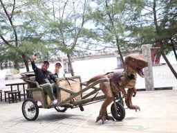 Libur Panjang, Pengunjung Destinasi Wisata Surabaya Meningkat, Abdul Ghoni: Dongkrak PAD