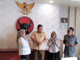 Ahli Waris Minta Kejelasan, Adukan Masalah PKH dan Sertifikat Rumah ke Fraksi PDIP-PAN Surabaya