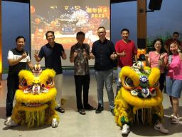 Atraksi Barongsai Warnai Reses Bro Michael, Warga Keluhkan Status Tanah