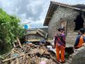Longsor Hancurkan Rumah Warga di Tlogosari Bondowoso