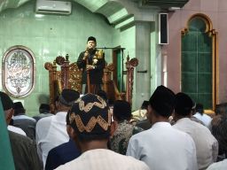 Abdul Ghoni Mukhlas Ni'am Ajak Warga Surabaya Gotong Royong Jaga Kondusivitas di Hari Idulfitri