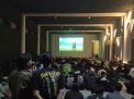 Lesehan Penuh Sorak: Nobar Timnas di Halaman Kantor Golkar Bondowoso Pecah Usai Gol Romeny
