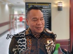 Screen LCD Proyektor di Ruang Paripurna Jadul, Komisi A Kalah Canggih dengan Stasiun KA Gubeng