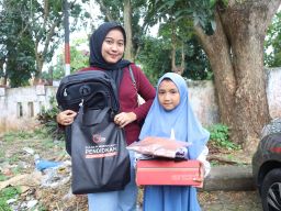 G25 Indonesia Salurkan Bantuan Pendidikan untuk Puluhan Anak di Bangkalan dan Pamekasan