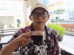 Pencoretan Bansos Beras: Lansia dan Disabilitas Surabaya Terjepit, Mana Kesejahteraan HUT ke-80 RI?