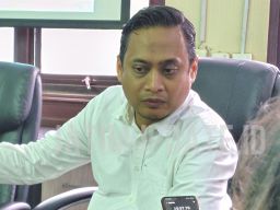 Pansus Raperda Hunian Layak DPRD Surabaya Bahas Penataan Permukiman Kumuh