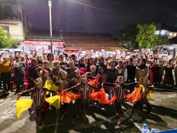 Buleks Bersama Sanggar Seni Jagad Trenggono Meriahkan Penyaluran PIP di Surabaya