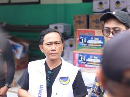 NasDem Jatim Salurkan Bantuan untuk Pengungsi Semeru, Soroti Lokasi Huntara