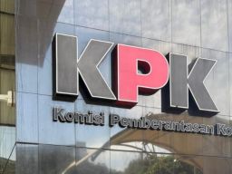 Pengamat Minta KPK Blak-blakan 17 Tersangka Dana Hibah Jatim Belum Ditahan 