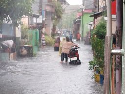 Tambak Wedi Tengah Tergenang Komisi C Minta Pemkot Bikin Skema Pengendalian Banjir