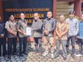 PSHT Cabang Tulungagung Junjung Persaudaraan Saat Serahkan Legalitas ke Bakesbangpol
