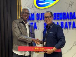 Kunjungi Perumda Air Minum Surya Sembada Delegasi Antigua Pelajari Ultrasonic Smart Water