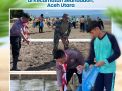 Mahasiswa STIK Ang. 83 Laksanakan Kegiatan Bersih Pantai Bersama TNI dan Warga di Kec. Seunuddon Aceh Utara