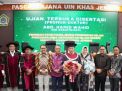 Kepala Pesantren Nurul Jadid, Kiai Abdul Hamid Wahid Raih Gelar Doktor Cumlaude