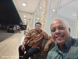 Doktor, Energi Kolektif, dan Masa Depan FHB ITB Yadika Pasuruan