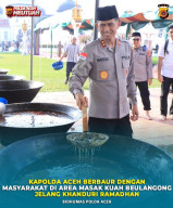 Kapolda Aceh Memasak Kuah Beulangong, Menandai Pelaksanaan Khunduri Ramadhan