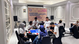 Gali Potensi Atlet Muda ORADO Bangkalan Sosialisasi Olahraga Domino ke Pelajar