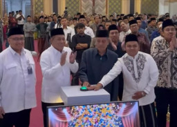 Menteri Koperasi Resmikan Pasar Segar Pondok Pesantren Sunan Drajat